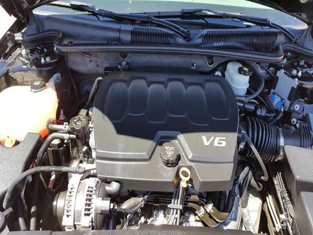 Buick Lucerne 2011 photo 18